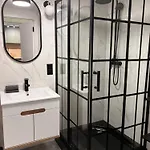 Vip Bast 143 Location - Lux Z Wanna Lub Bez Wanny Do Wyboru Off Piotrkowska Stajnia Jednorozca Hopalupa Atlas Arena Aparthotel