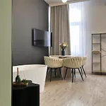 Vip Bast 143 Location - Lux Z Wanna Lub Bez Wanny Do Wyboru Off Piotrkowska Stajnia Jednorozca Hopalupa Atlas Arena Aparthotel Lodz