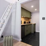 Aparthotel Vip Bast 143 Location - Lux Z Wanna Lub Bez Wanny Do Wyboru Off Piotrkowska Stajnia Jednorozca Hopalupa Atlas Arena