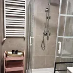 Aparthotel Vip Bast 143 Location - Lux Z Wanna Lub Bez Wanny Do Wyboru Off Piotrkowska Stajnia Jednorozca Hopalupa Atlas Arena