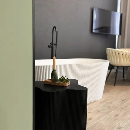 Vip Bast 143 Location - Lux Z Wanną Off Piotrkowska Stajnia Jednorożca Hopalupa Atlas Arena Hotel apartamentowy
