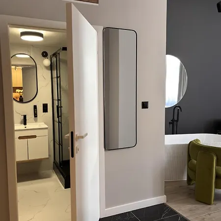 Hotel apartamentowy Vip Bast 143 Location - Lux Z Wanną Off Piotrkowska Stajnia Jednorożca Hopalupa Atlas Arena Łódź