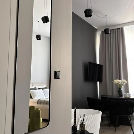 Hotel apartamentowy Vip Bast 143 Location - Lux Z Wanną Off Piotrkowska Stajnia Jednorożca Hopalupa Atlas Arena 3*