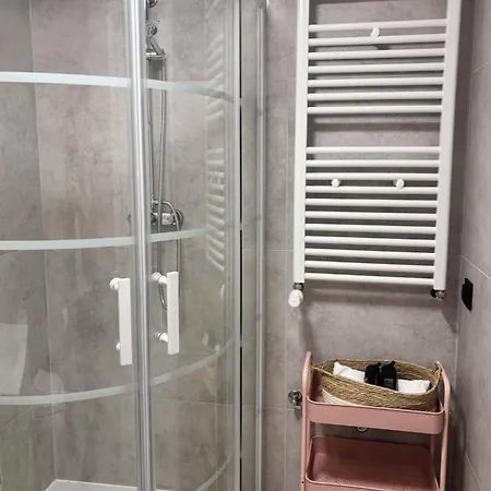 Vip Bast 143 Location - Lux Z Wanną Off Piotrkowska Stajnia Jednorożca Hopalupa Atlas Arena Hotel apartamentowy Łódź