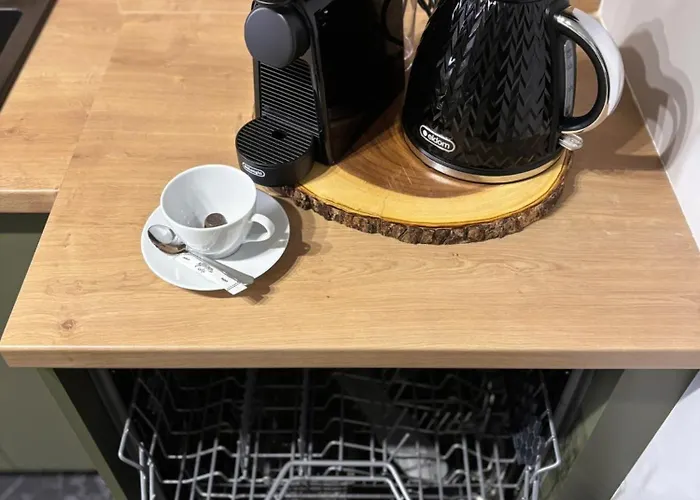 Vip Bast 143 Location - Lux Z Wanna Lub Bez Wanny Do Wyboru Off Piotrkowska Stajnia Jednorozca Hopalupa Atlas Arena 罗兹