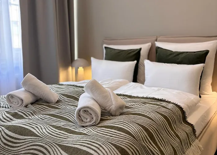 Vip Bast 143 Location - Lux Z Wanna Lub Bez Wanny Do Wyboru Off Piotrkowska Stajnia Jednorozca Hopalupa Atlas Arena 公寓式酒店 3*