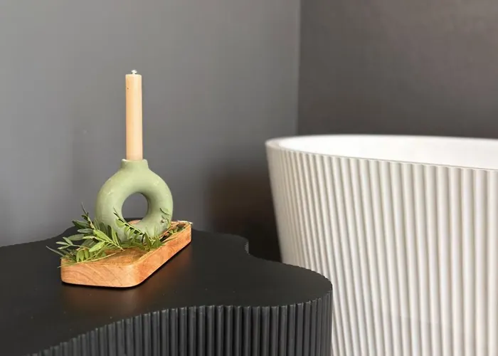 公寓式酒店 Vip Bast 143 Location - Lux Z Wanna Lub Bez Wanny Do Wyboru Off Piotrkowska Stajnia Jednorozca Hopalupa Atlas Arena 3*