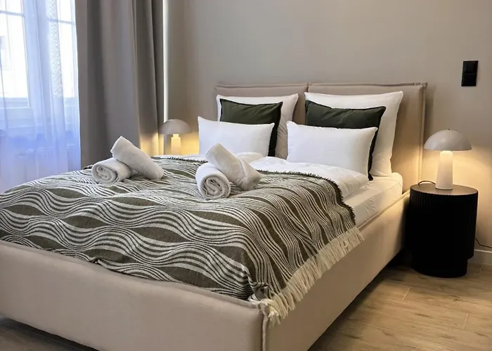 Vip Bast 143 Location - Lux Z Wanna Lub Bez Wanny Do Wyboru Off Piotrkowska Stajnia Jednorozca Hopalupa Atlas Arena 公寓式酒店 3*