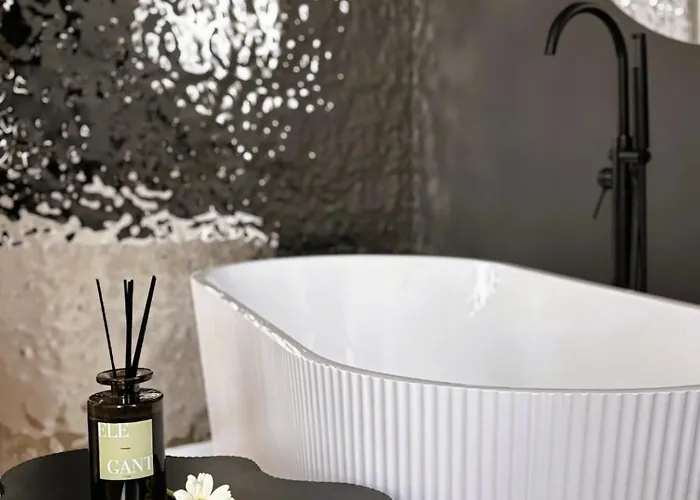 Vip Bast 143 Location - Lux Z Wanna Lub Bez Wanny Do Wyboru Off Piotrkowska Stajnia Jednorozca Hopalupa Atlas Arena 公寓式酒店 3*