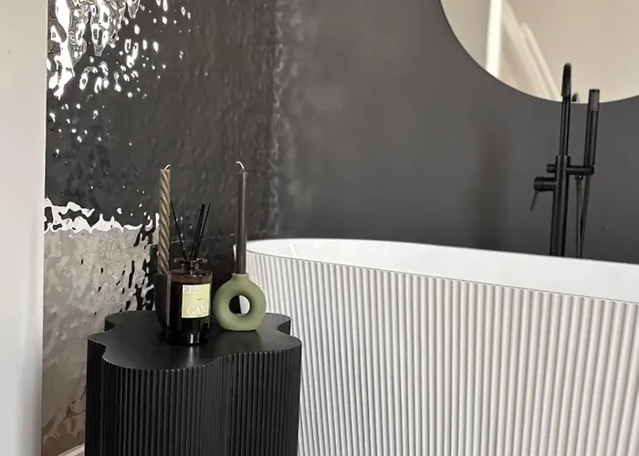 Vip Bast 143 Location - Lux Z Wanna Lub Bez Wanny Do Wyboru Off Piotrkowska Stajnia Jednorozca Hopalupa Atlas Arena 公寓式酒店