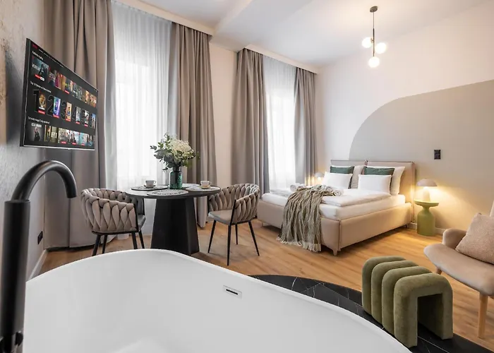 Vip Bast 143 Location - Lux Z Wanna Lub Bez Wanny Do Wyboru Off Piotrkowska Stajnia Jednorozca Hopalupa Atlas Arena 公寓式酒店 3*