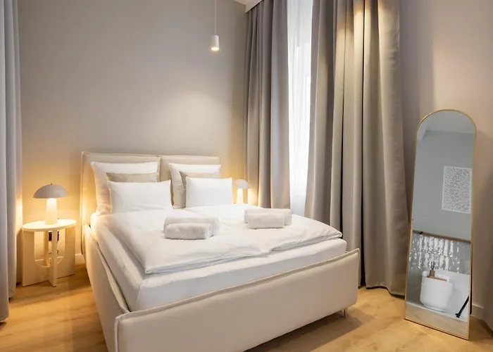 公寓式酒店 Vip Bast 143 Location - Lux Z Wanna Lub Bez Wanny Do Wyboru Off Piotrkowska Stajnia Jednorozca Hopalupa Atlas Arena 罗兹